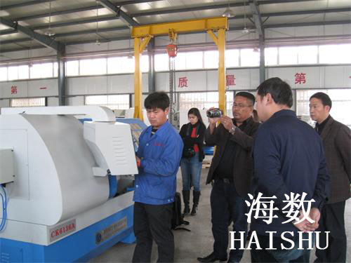 出口印尼數(shù)控車床、數(shù)控銑床，客戶驗收順利通過