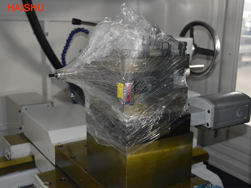 購(gòu)買輪轂數(shù)控車床售后服務(wù)尤為重要